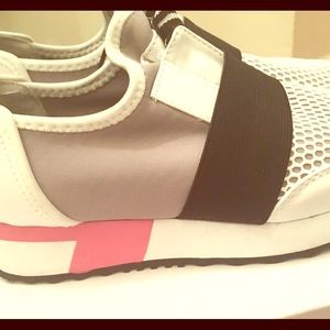 Steve Madden Sneaker